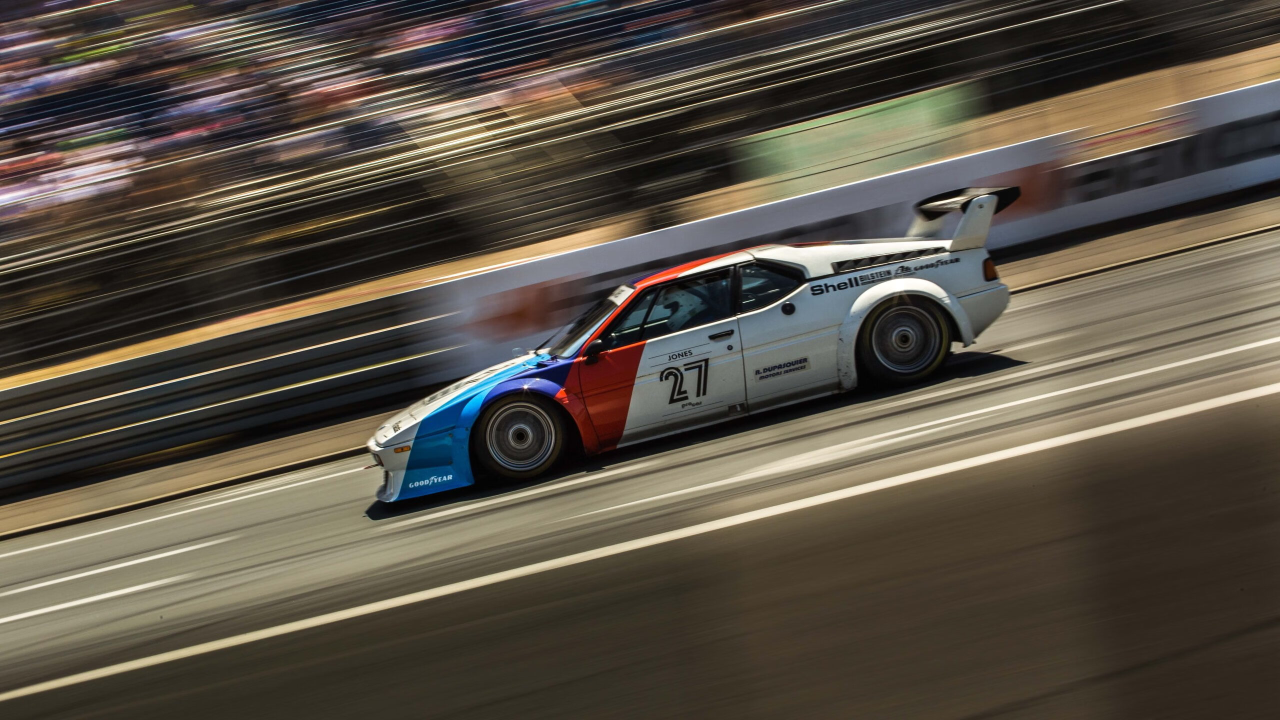 mk体育平台官网-未来足球：智能球鞋、VR比赛盖铁，科技改变体育体验，超智能足球模型