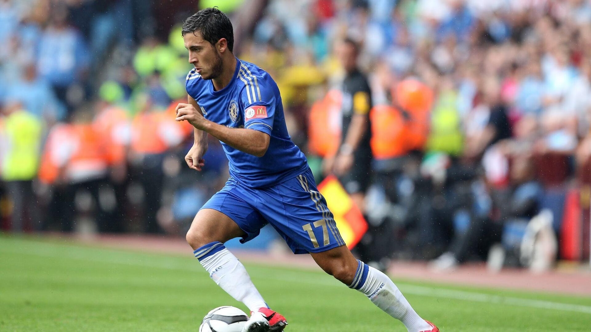 欧冠赛事进入关键阶段